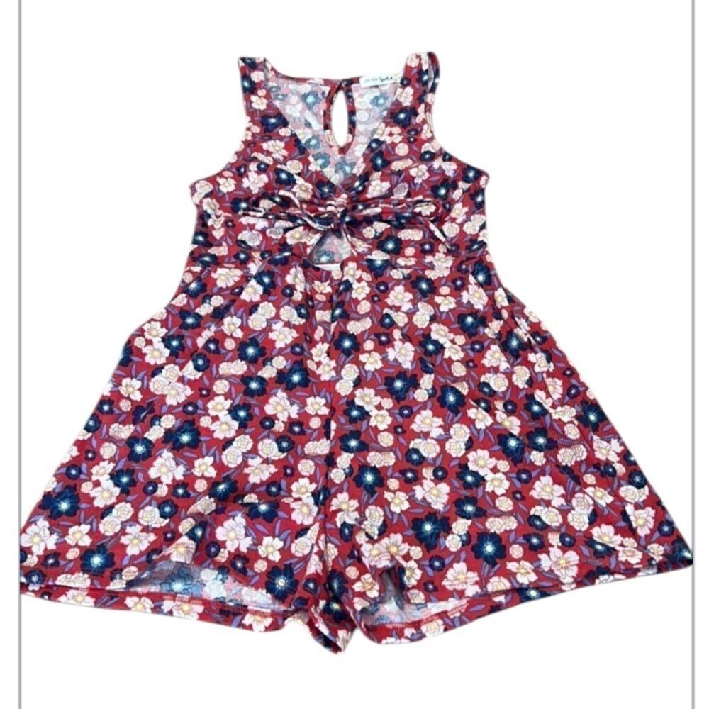 Spoiled szM red/blue flowered romper w/small opening in front & keyhole back GUC